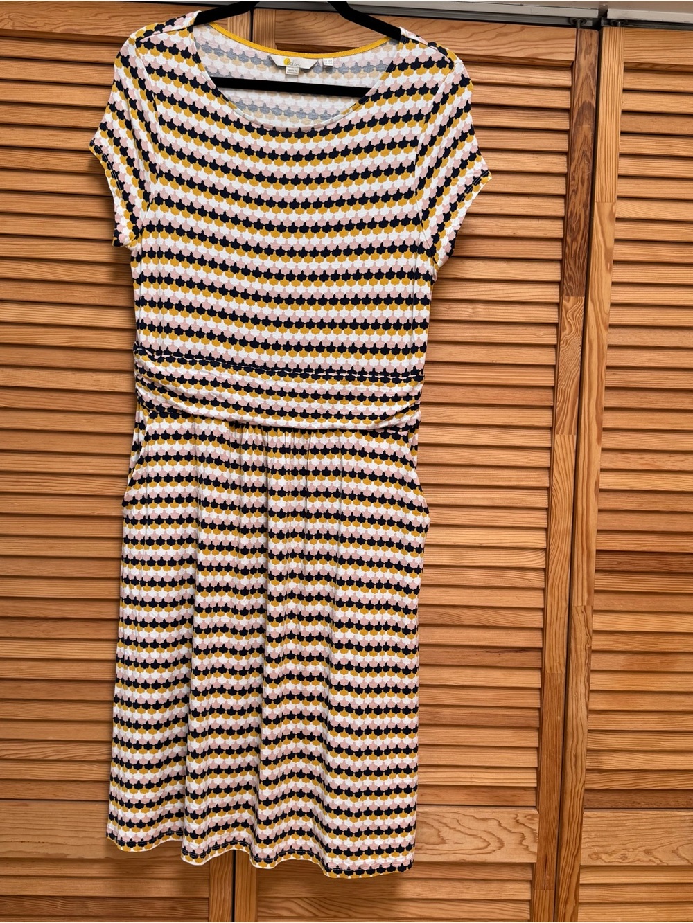 Boden Mod Wave Shell Pattern Jersey Knit‎ Stretch Shift Dress Size 12 Pockets